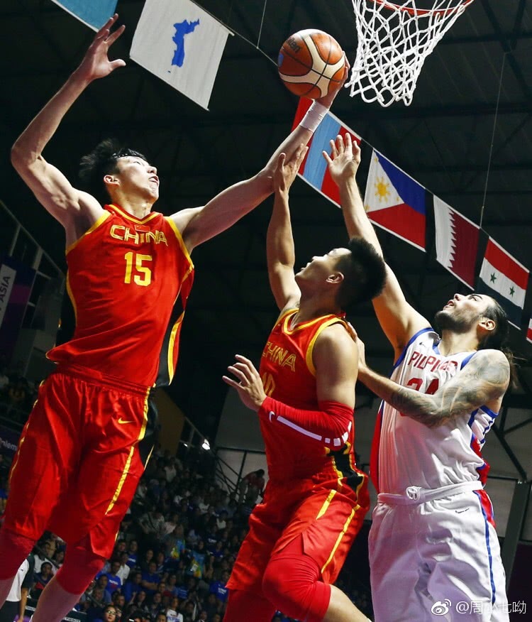 浙江队训练开放日；集结日篮板制胜引欢呼；葡超在即；数据趋势出现新变化